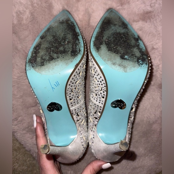 Betsey Johnson ELSA Silver Cutout pointed toe Heels 8 bride bridal wedding - Picture 14 of 15